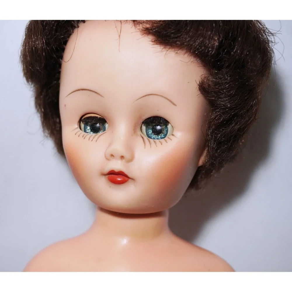 Vintage 1950s Miss Revlon Eegee Type Girl Doll 14